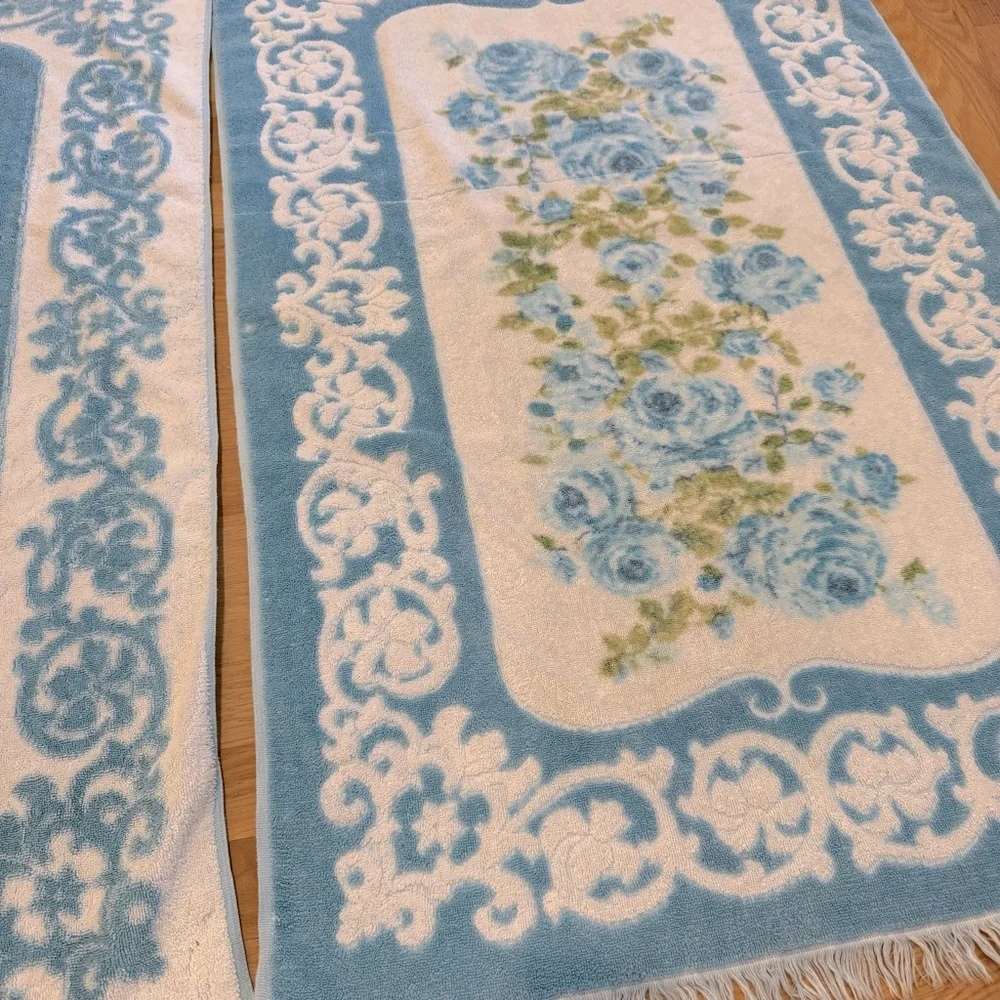 2/ VINTAGE 60'S TOWEL BLUE FLORAL DESIGN WITH FRINGE / COTTON